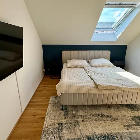 Appartement Schickes Penthouse-apartment Mit Weinbergblick Schweich